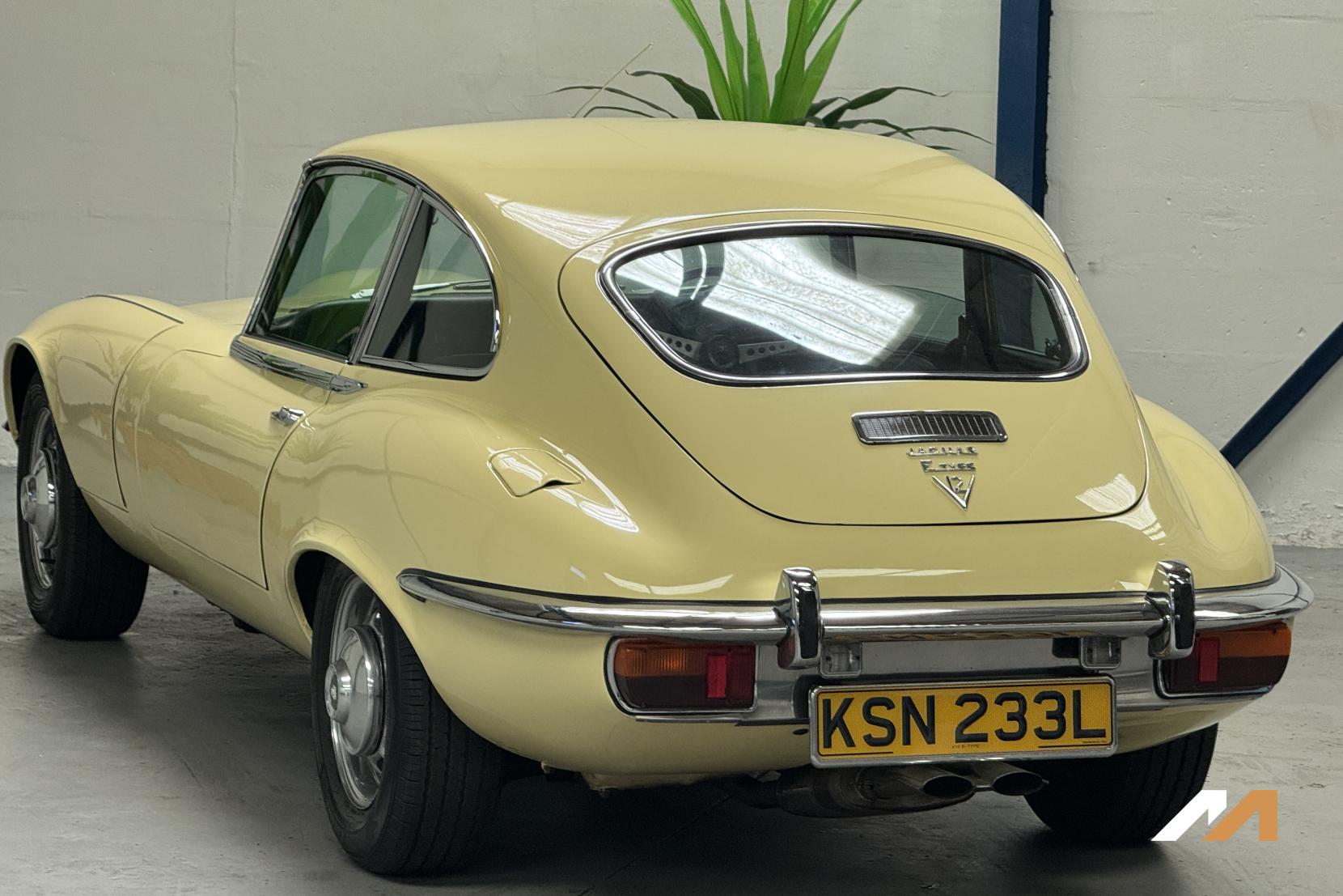 Jaguar E-Type V12