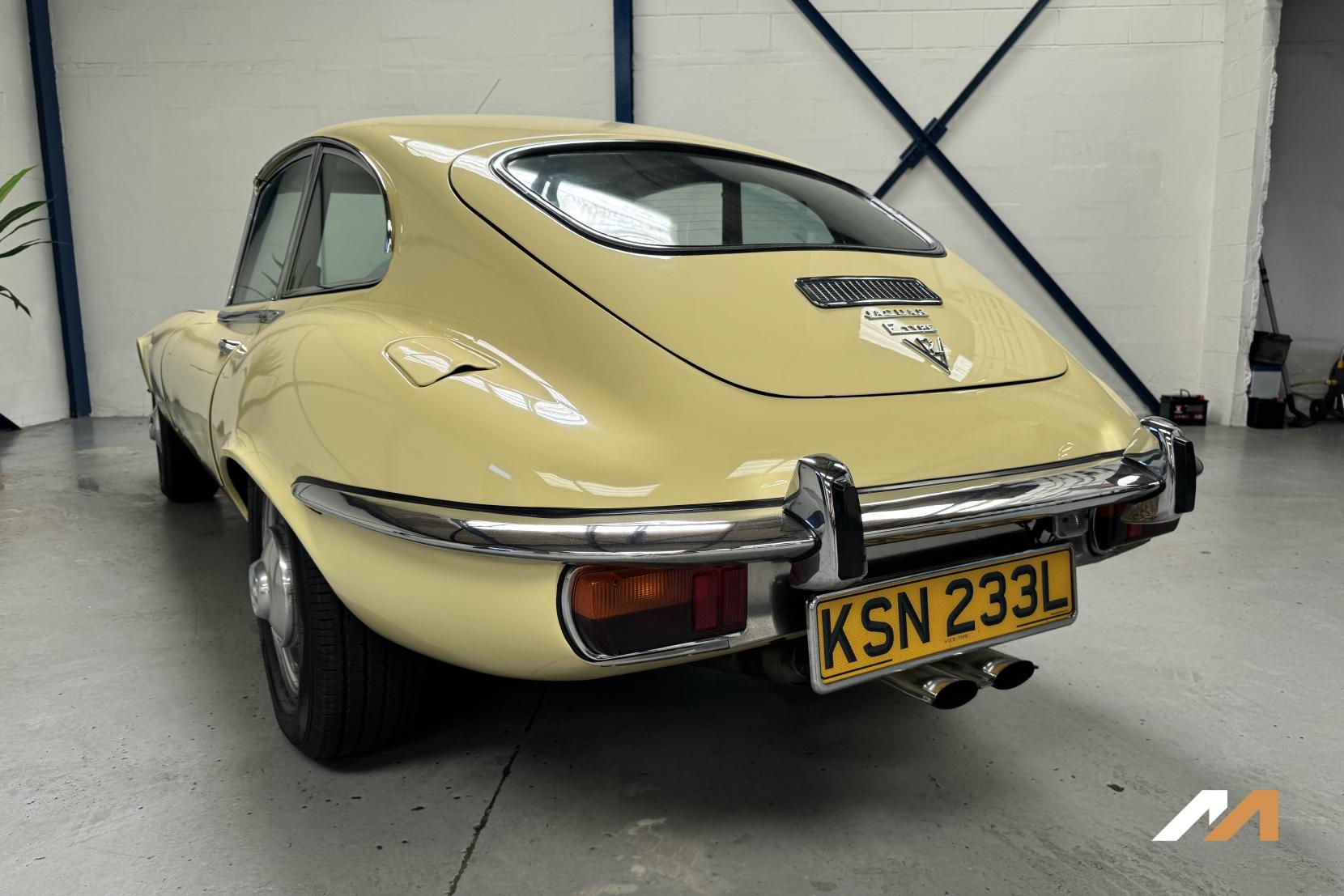 Jaguar E-Type V12