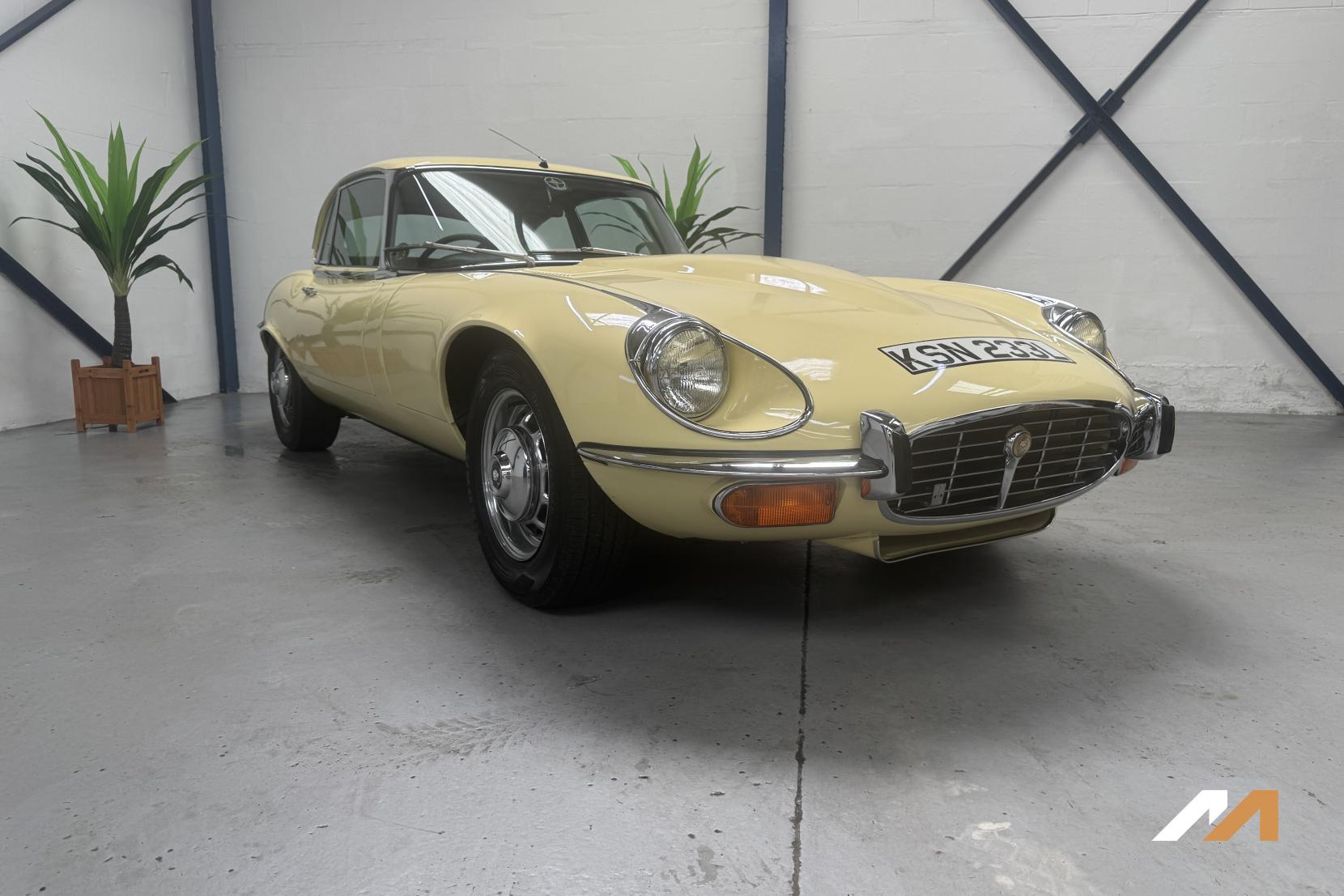 Jaguar E-Type V12