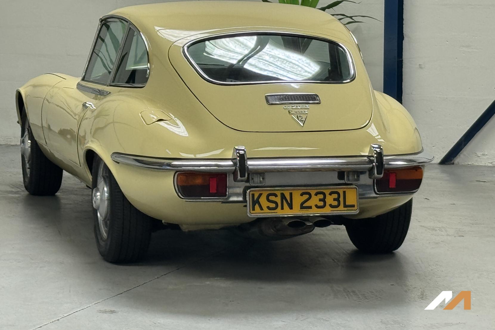 Jaguar E-Type V12
