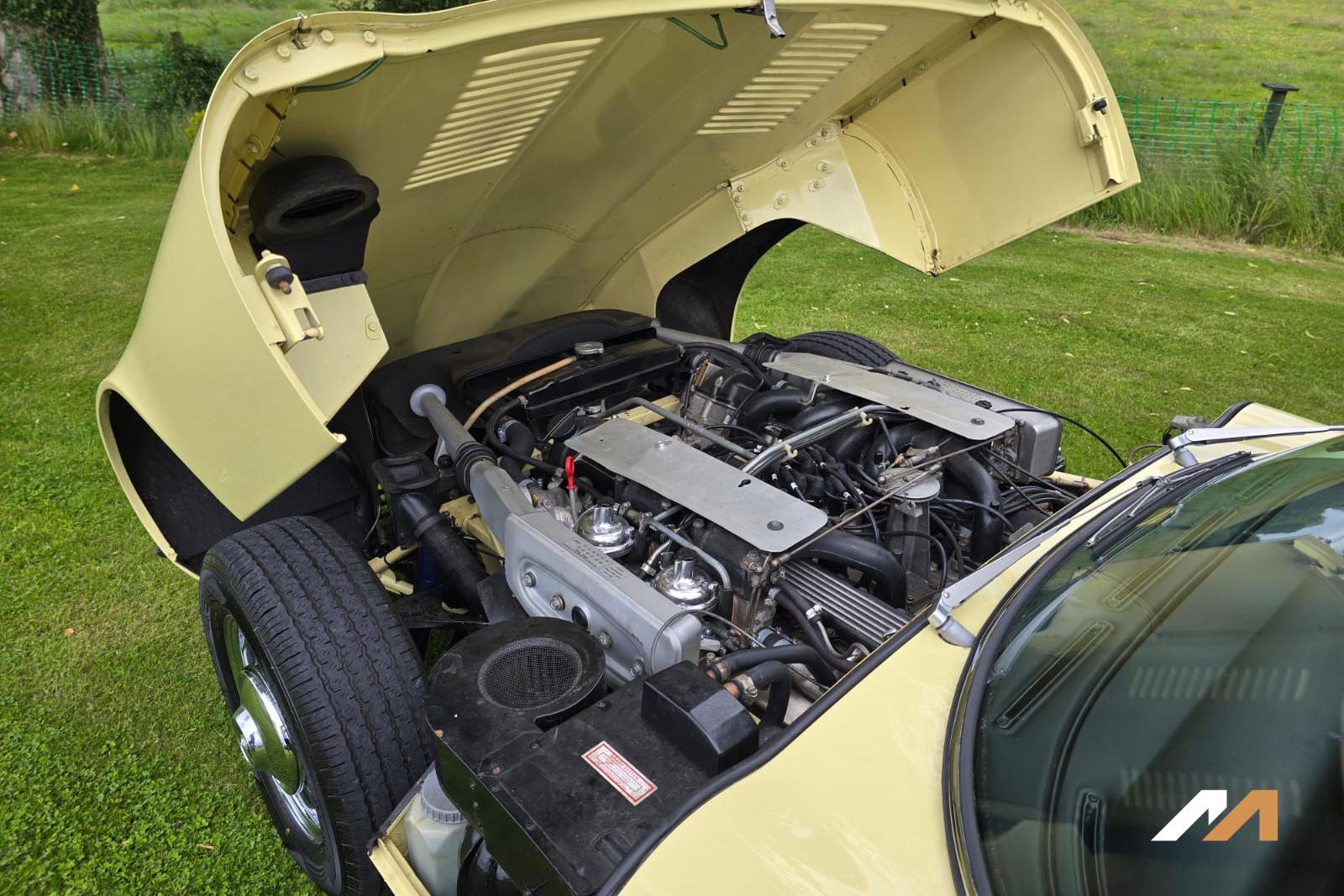 Jaguar E-Type 5343cc V12