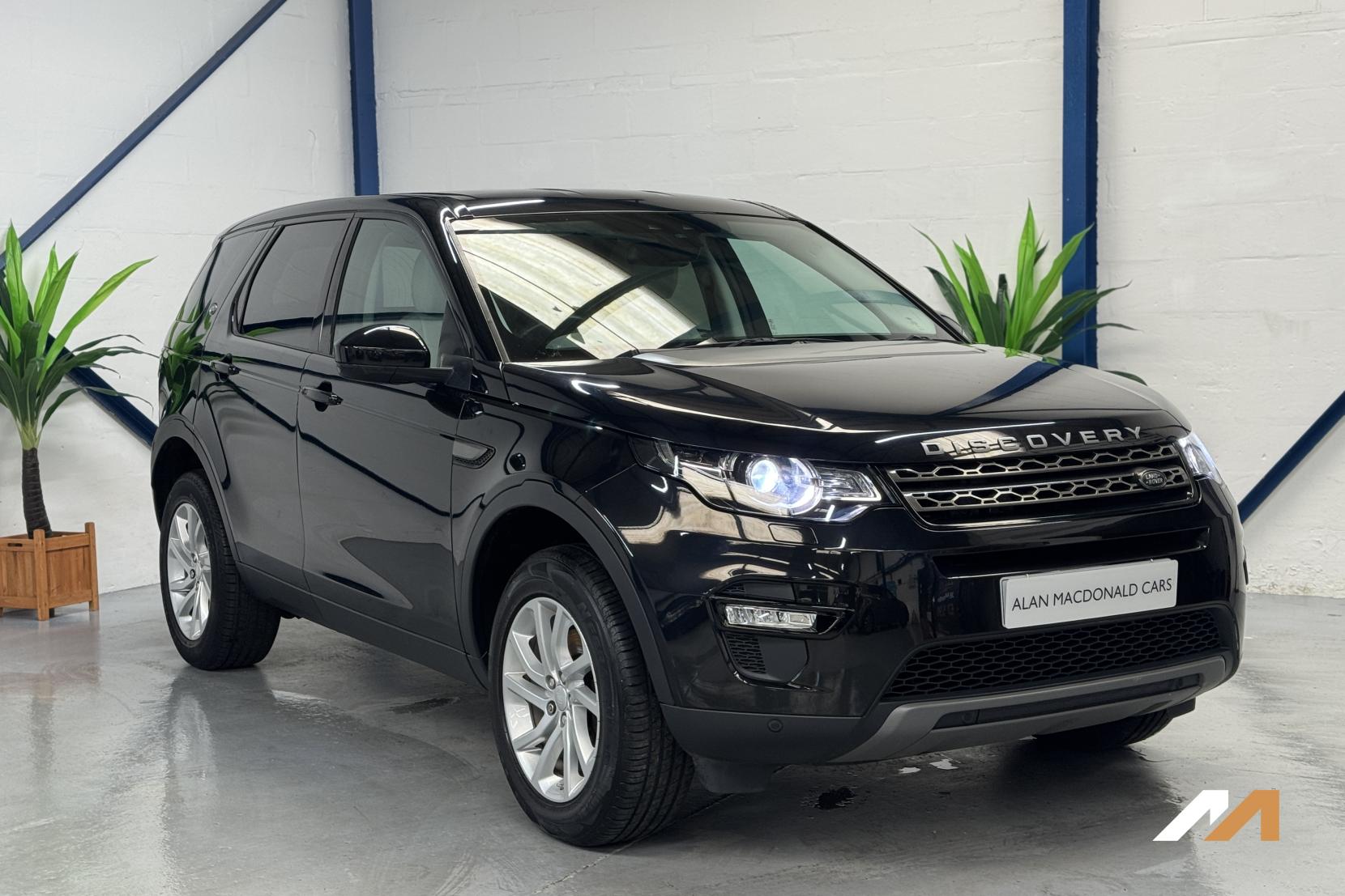 Land Rover Discovery Sport 2.0 TD4 SE Tech SUV 5dr Diesel Manual 4WD Euro 6 (s/s) (180 ps)