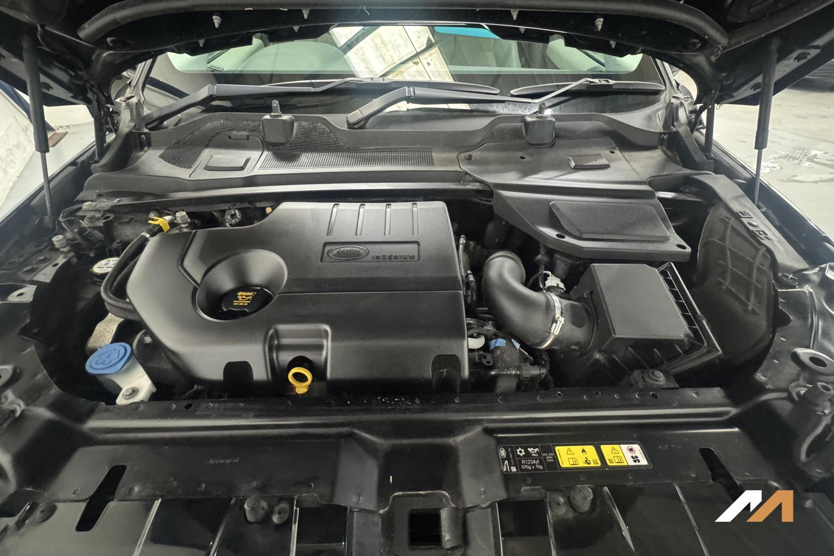 Land Rover Discovery Sport 2.0 TD4 SE Tech SUV 5dr Diesel Manual 4WD Euro 6 (s/s) (180 ps)