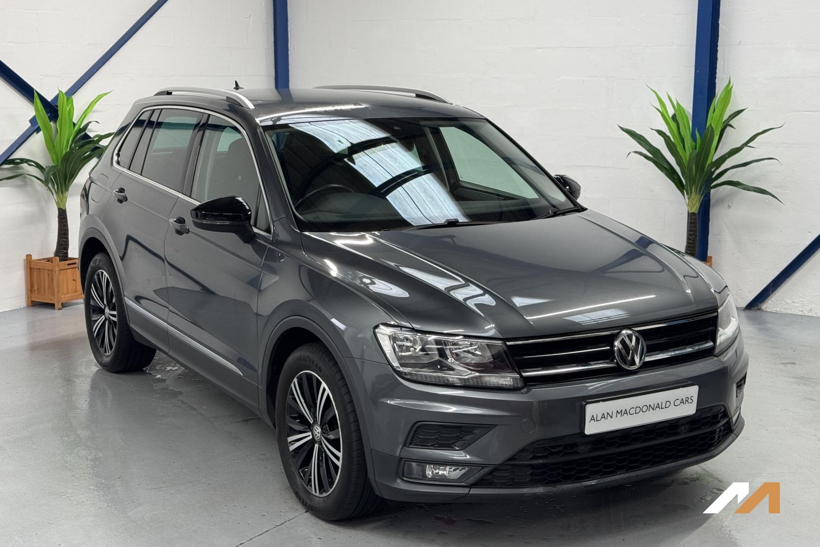 Volkswagen Tiguan 2.0 TDI SE Navigation SUV 5dr Diesel Manual Euro 6 (s/s) (150 ps)