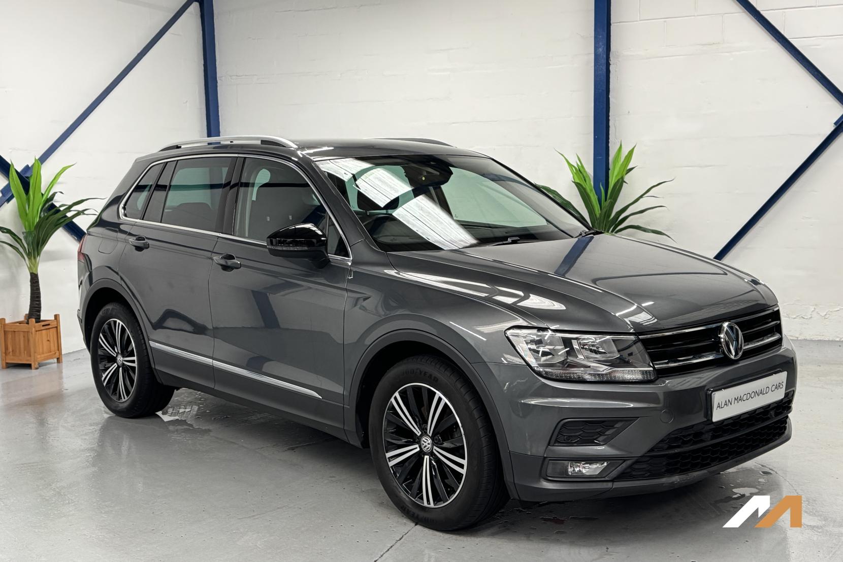 Volkswagen Tiguan 2.0 TDI SE Navigation SUV 5dr Diesel Manual Euro 6 (s/s) (150 ps)