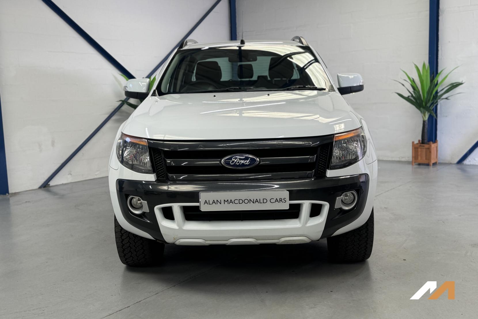 Ford Ranger 3.2 TDCi Wildtrak Pickup Double Cab 4dr Diesel Auto 4WD Euro 5 (200 ps)