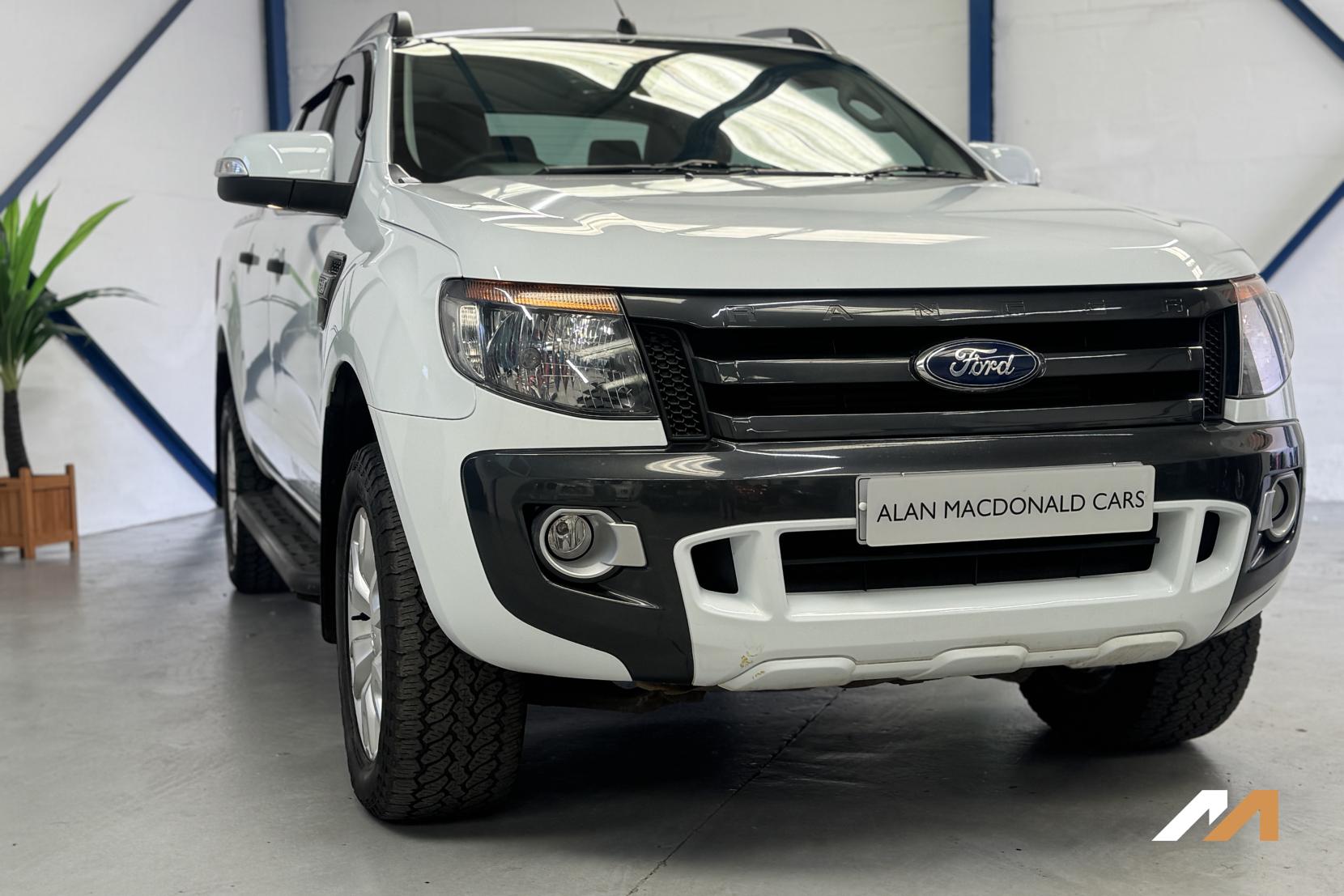 Ford Ranger 3.2 TDCi Wildtrak Pickup Double Cab 4dr Diesel Auto 4WD Euro 5 (200 ps)