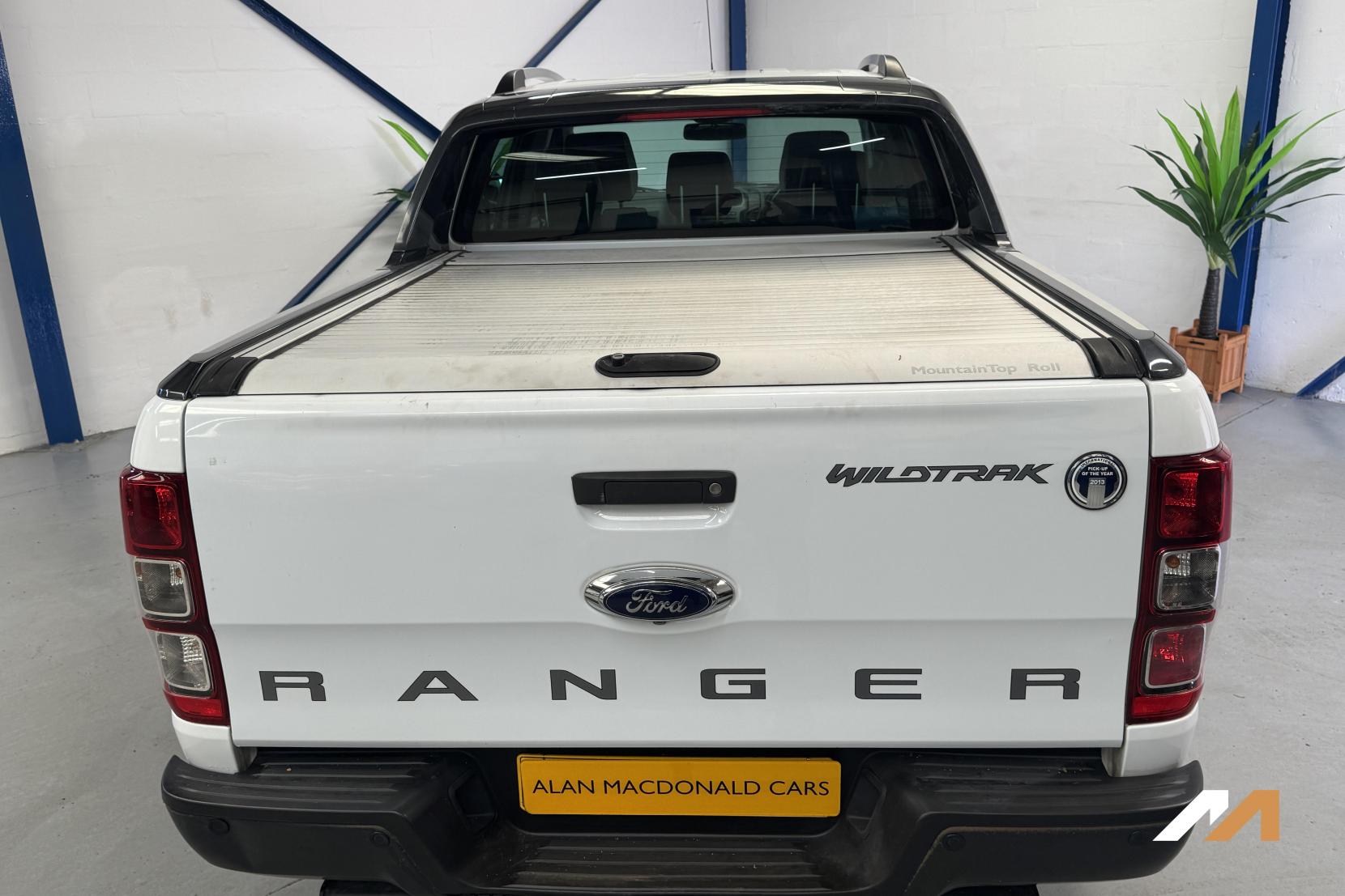Ford Ranger 3.2 TDCi Wildtrak Pickup Double Cab 4dr Diesel Auto 4WD Euro 5 (200 ps)