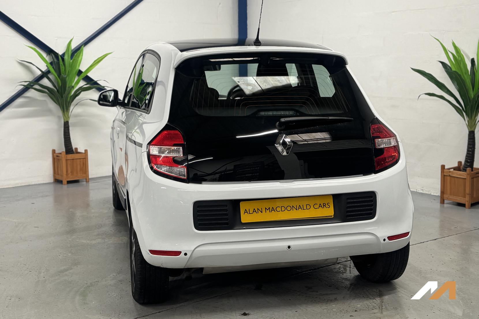 Renault Twingo 0.9 TCe Dynamique Hatchback 5dr Petrol EDC Euro 6 (90 ps)