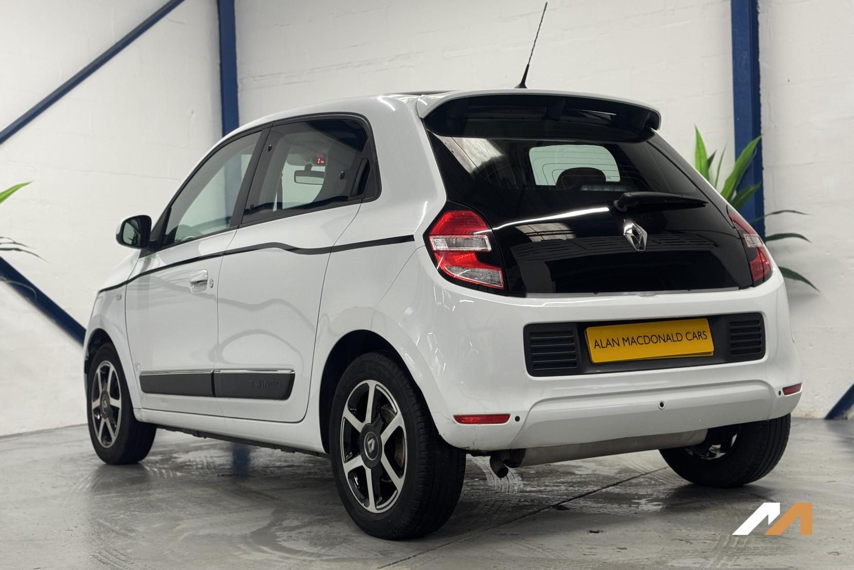 Renault Twingo 0.9 TCe Dynamique Hatchback 5dr Petrol EDC Euro 6 (90 ps)