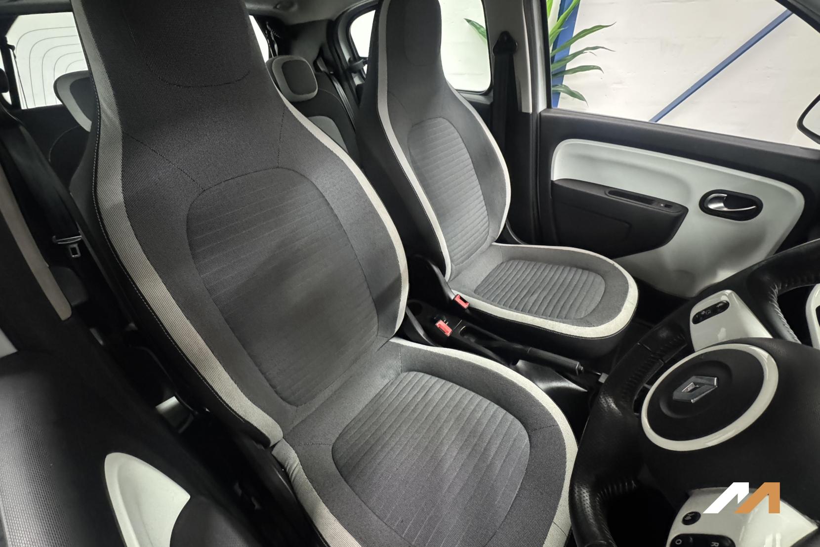 Renault Twingo 0.9 TCe Dynamique Hatchback 5dr Petrol EDC Euro 6 (90 ps)