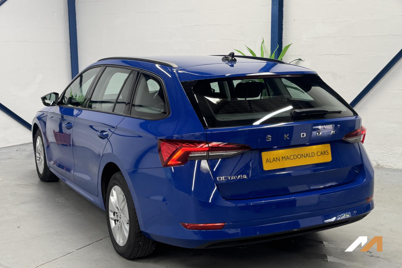 Skoda Octavia 1.5 TSI ACT SE Technology Estate 5dr Petrol Manual Euro 6 (s/s) (150 ps)