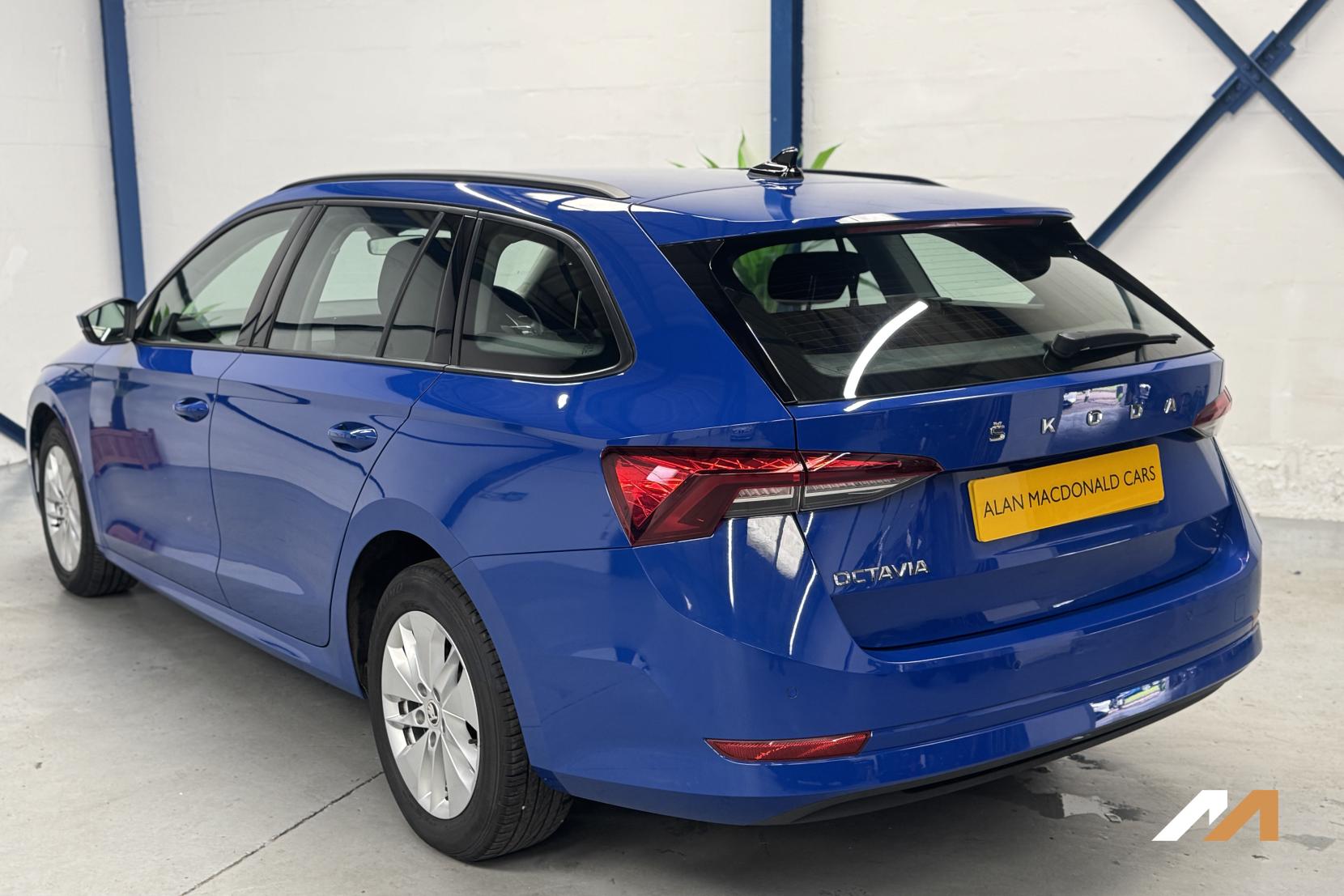 Skoda Octavia 1.5 TSI ACT SE Technology Estate 5dr Petrol Manual Euro 6 (s/s) (150 ps)