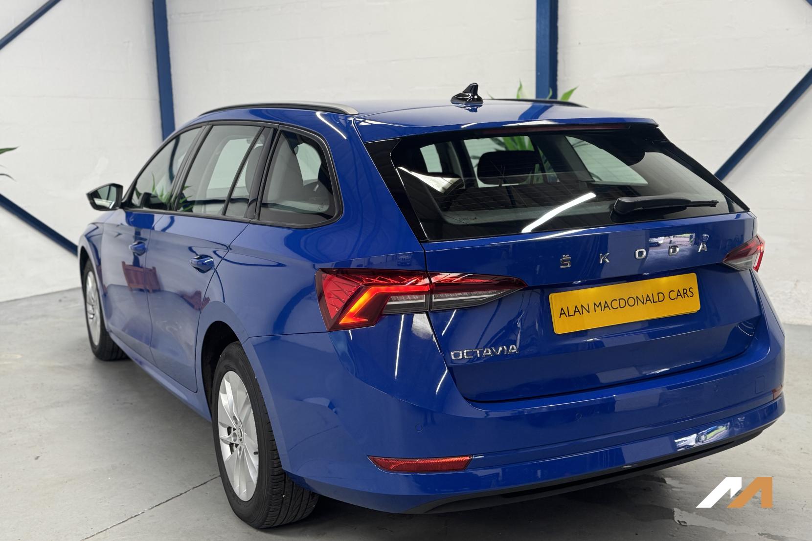 Skoda Octavia 1.5 TSI ACT SE Technology Estate 5dr Petrol Manual Euro 6 (s/s) (150 ps)