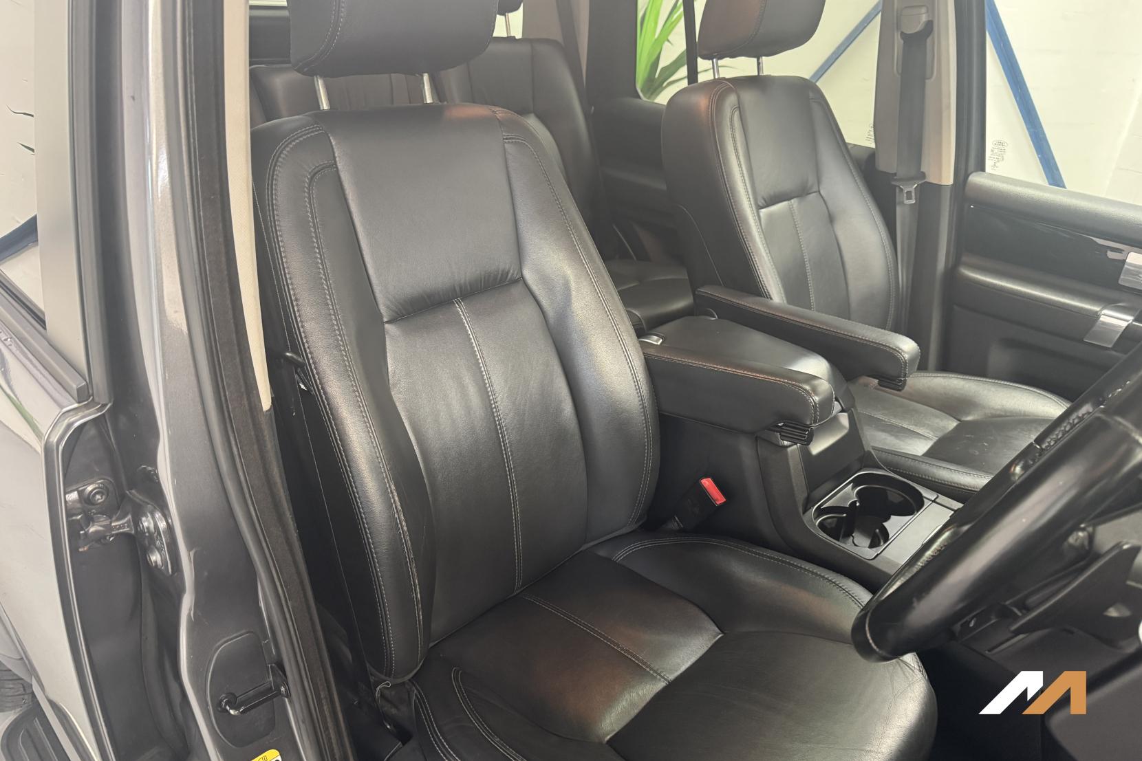 Land Rover Discovery 4 3.0 SD V6 HSE SUV 5dr Diesel Auto 4WD Euro 5 (s/s) (255 bhp)