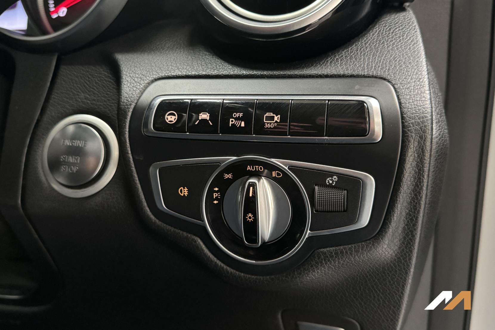 Mercedes-Benz GLC 2.1 GLC250d AMG Line (Premium Plus) SUV 5dr Diesel G-Tronic 4MATIC Euro 6 (s/s) (204 ps)