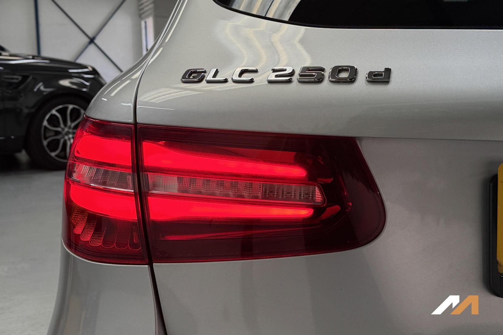 Mercedes-Benz GLC 2.1 GLC250d AMG Line (Premium Plus) SUV 5dr Diesel G-Tronic 4MATIC Euro 6 (s/s) (204 ps)