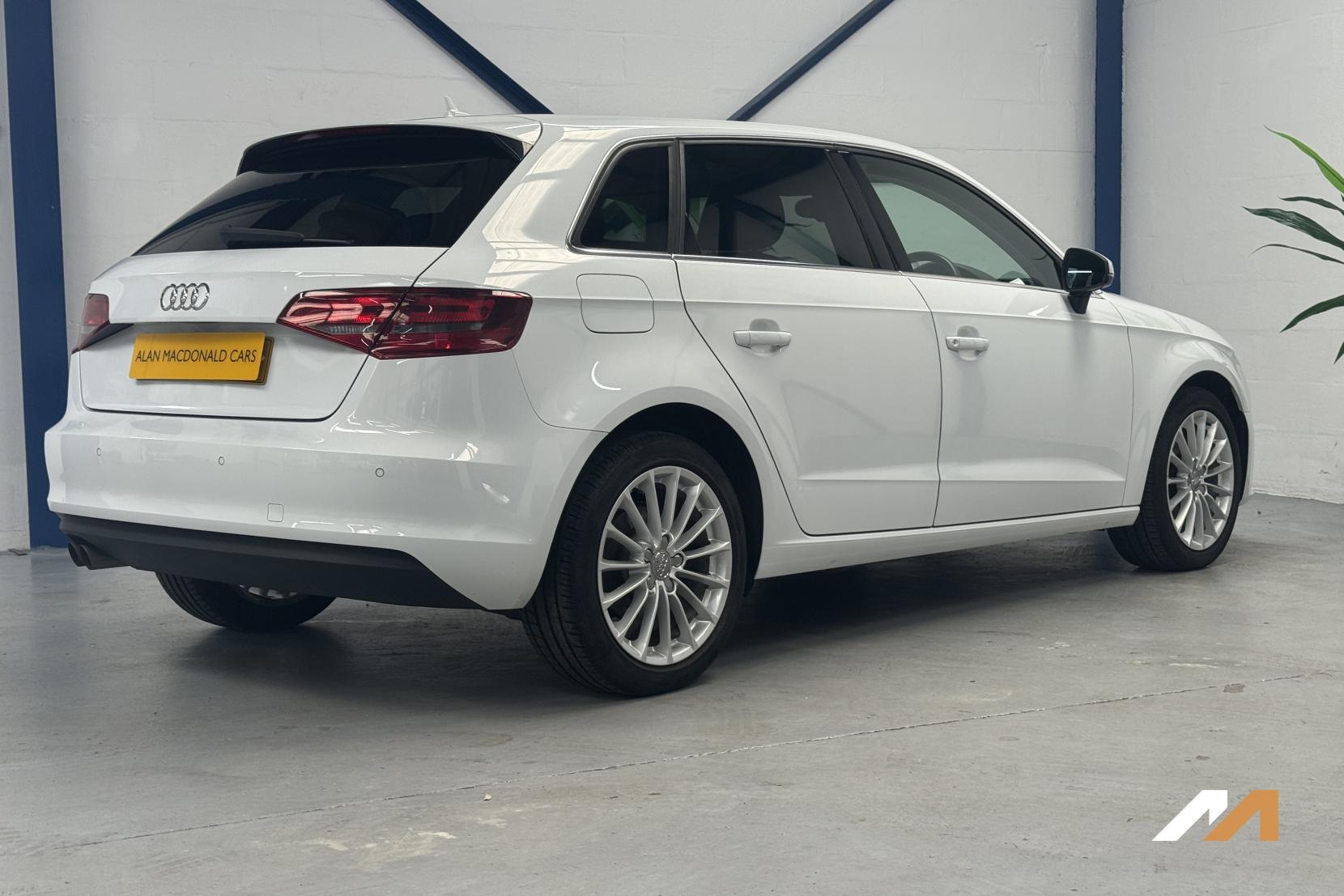 Audi A3 1.4 TFSI SE Sportback 5dr Petrol Manual Euro 5 (s/s) (122 ps)