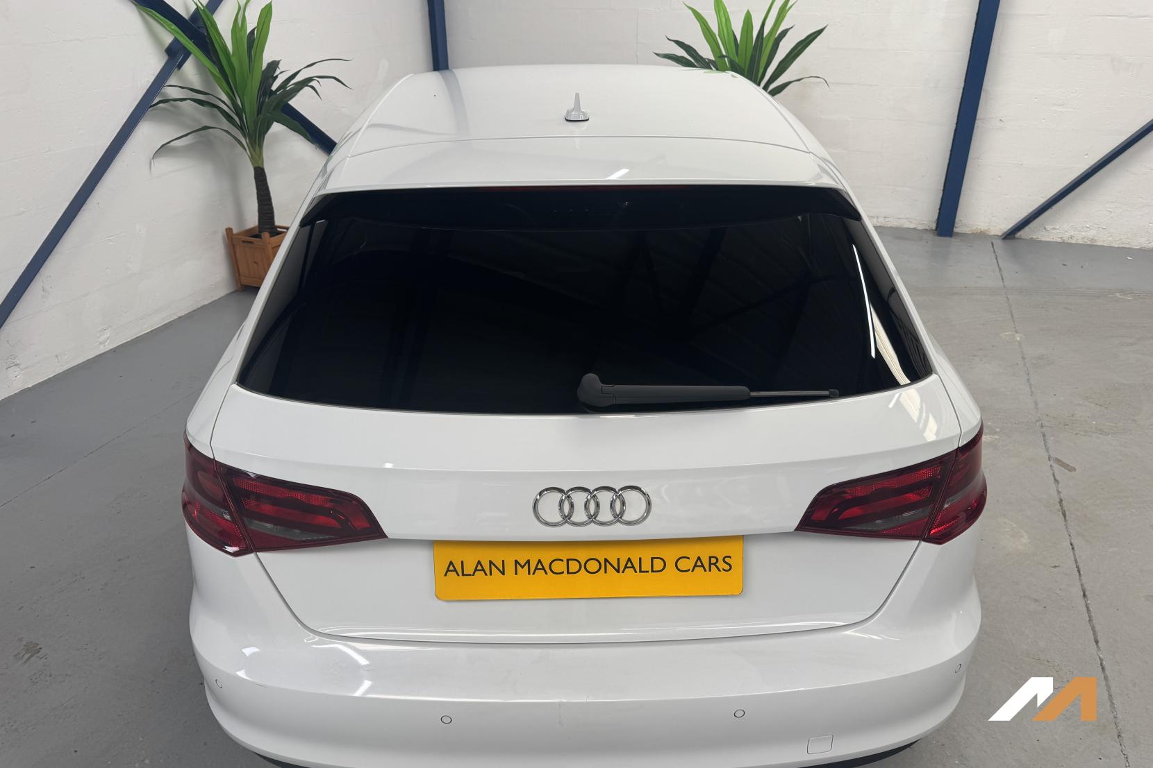Audi A3 1.4 TFSI SE Sportback 5dr Petrol Manual Euro 5 (s/s) (122 ps)