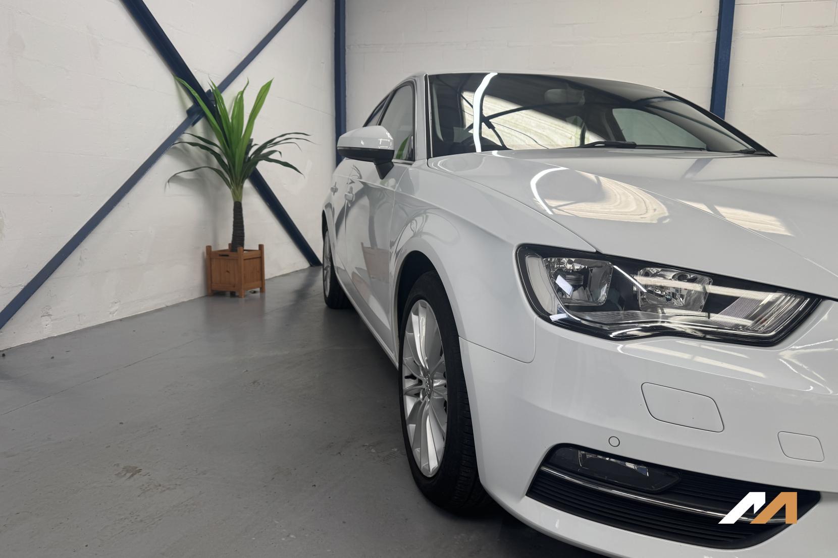 Audi A3 1.4 TFSI SE Sportback 5dr Petrol Manual Euro 5 (s/s) (122 ps)