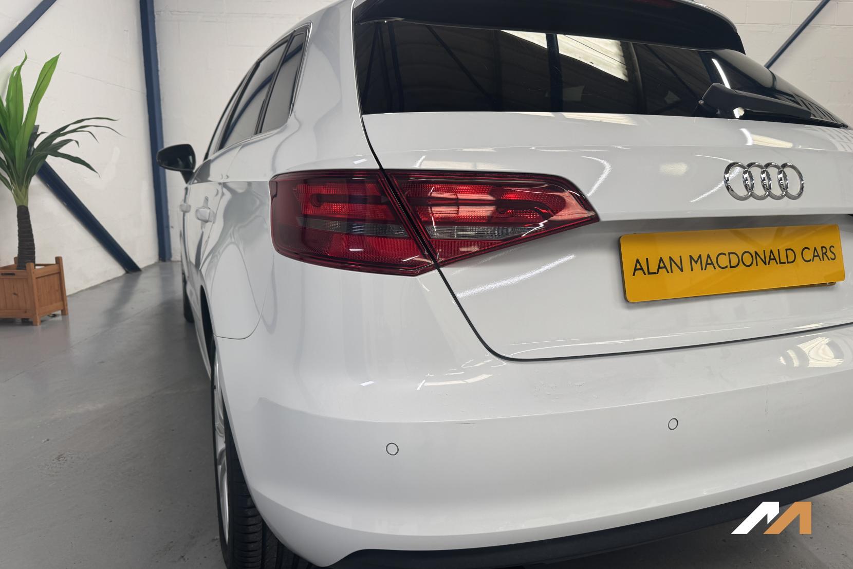 Audi A3 1.4 TFSI SE Sportback 5dr Petrol Manual Euro 5 (s/s) (122 ps)