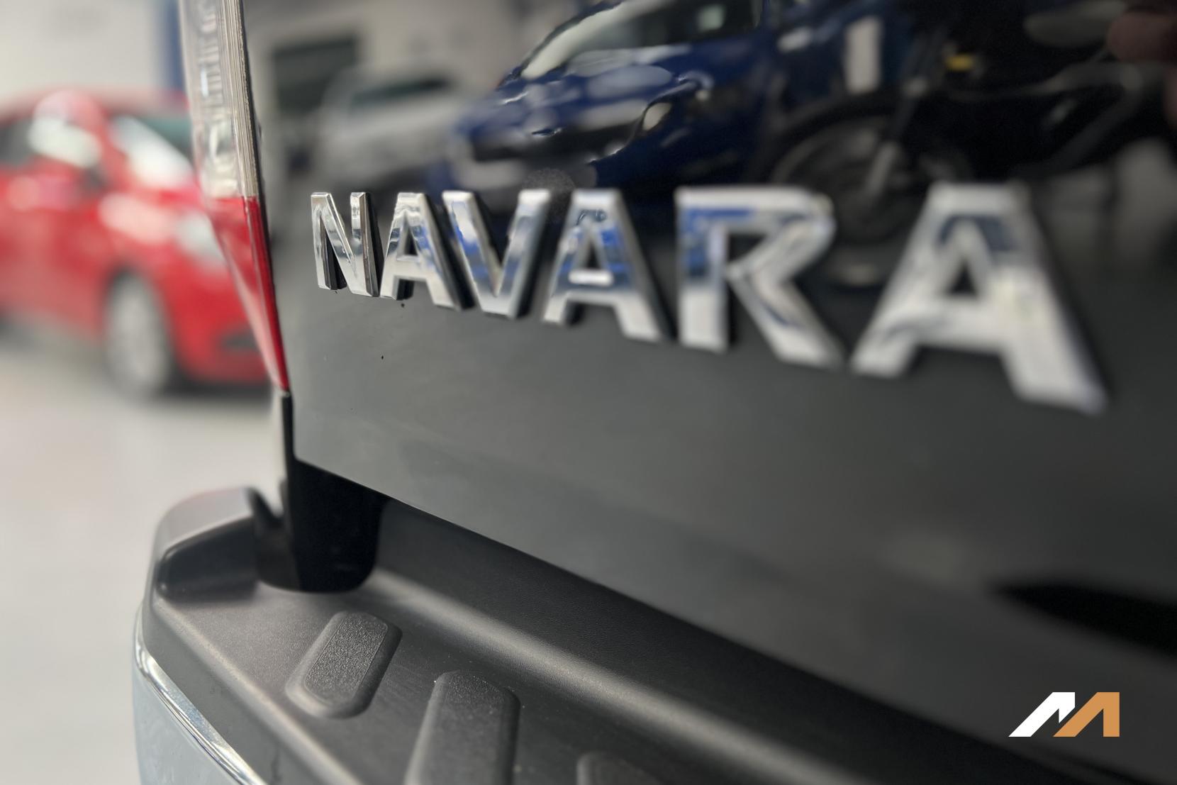 Nissan Navara 2.3 dCi N-Connecta Pickup 4dr Diesel Manual 4WD Euro 6 (s/s) (190 ps)