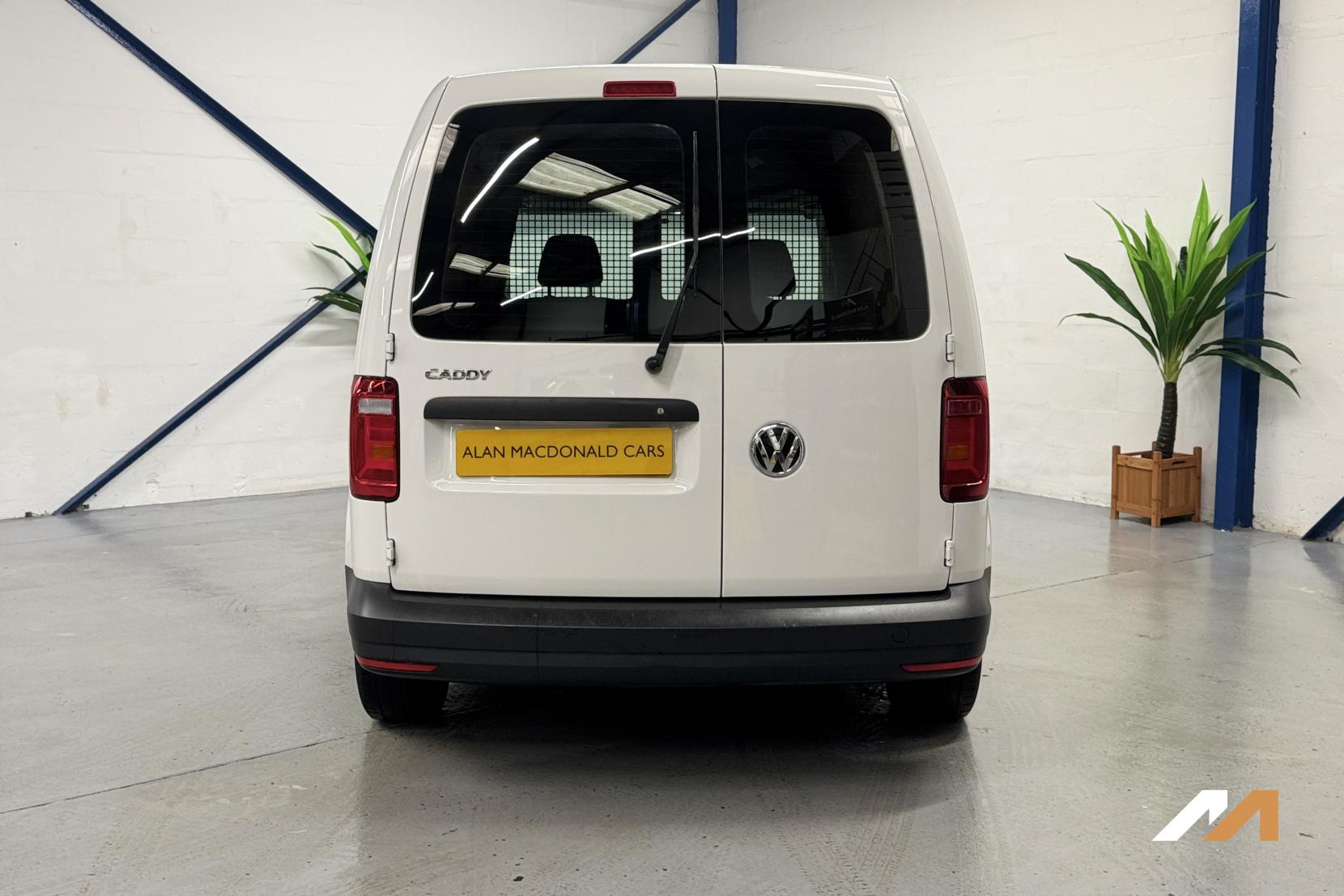 Volkswagen Caddy 2.0 TDI C20 Startline Panel Van 5dr Diesel Manual SWB Euro 6 (s/s) (102 ps)