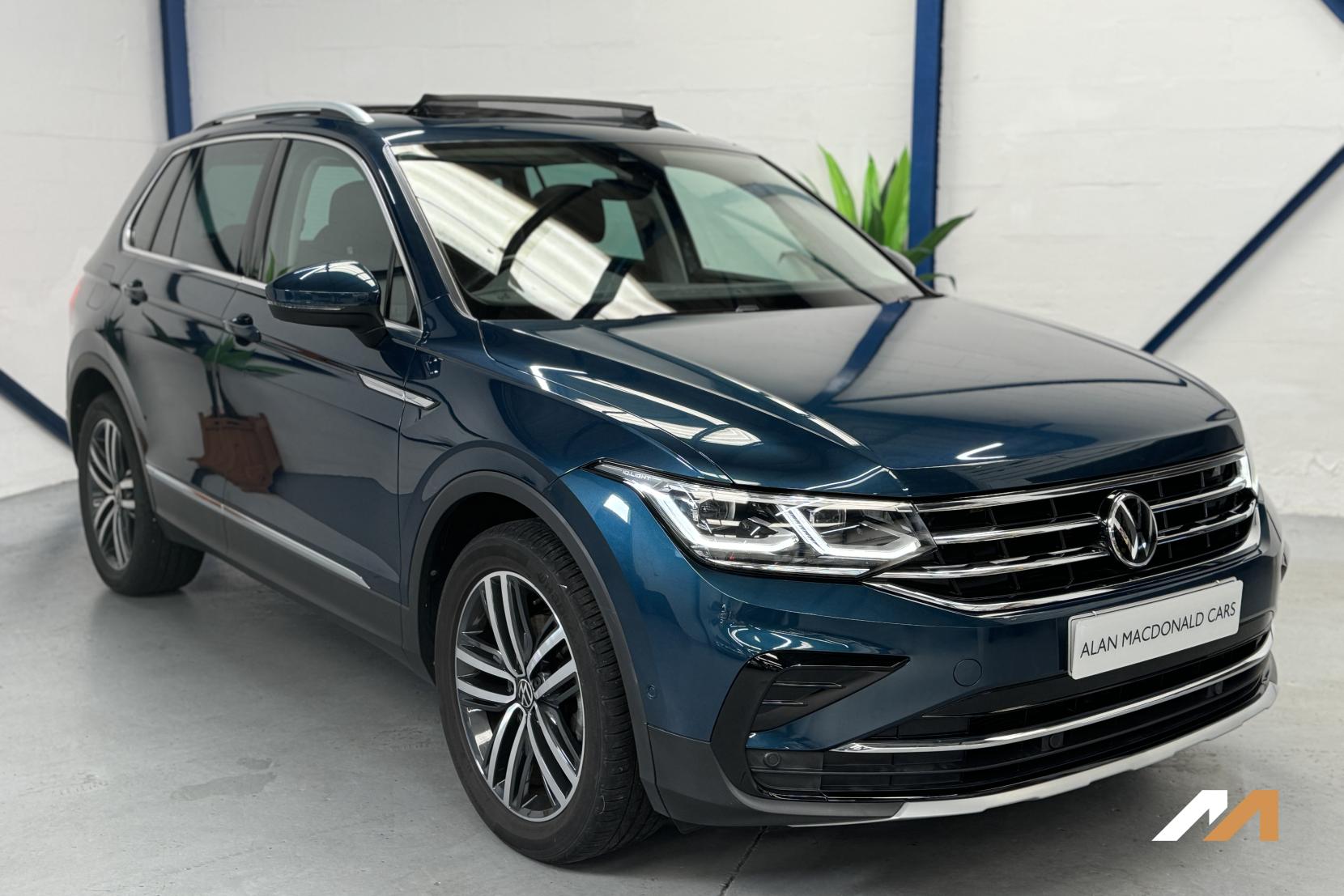 Volkswagen Tiguan 1.5 TSI Elegance SUV 5dr Petrol DSG Euro 6 (s/s) (150 ps)