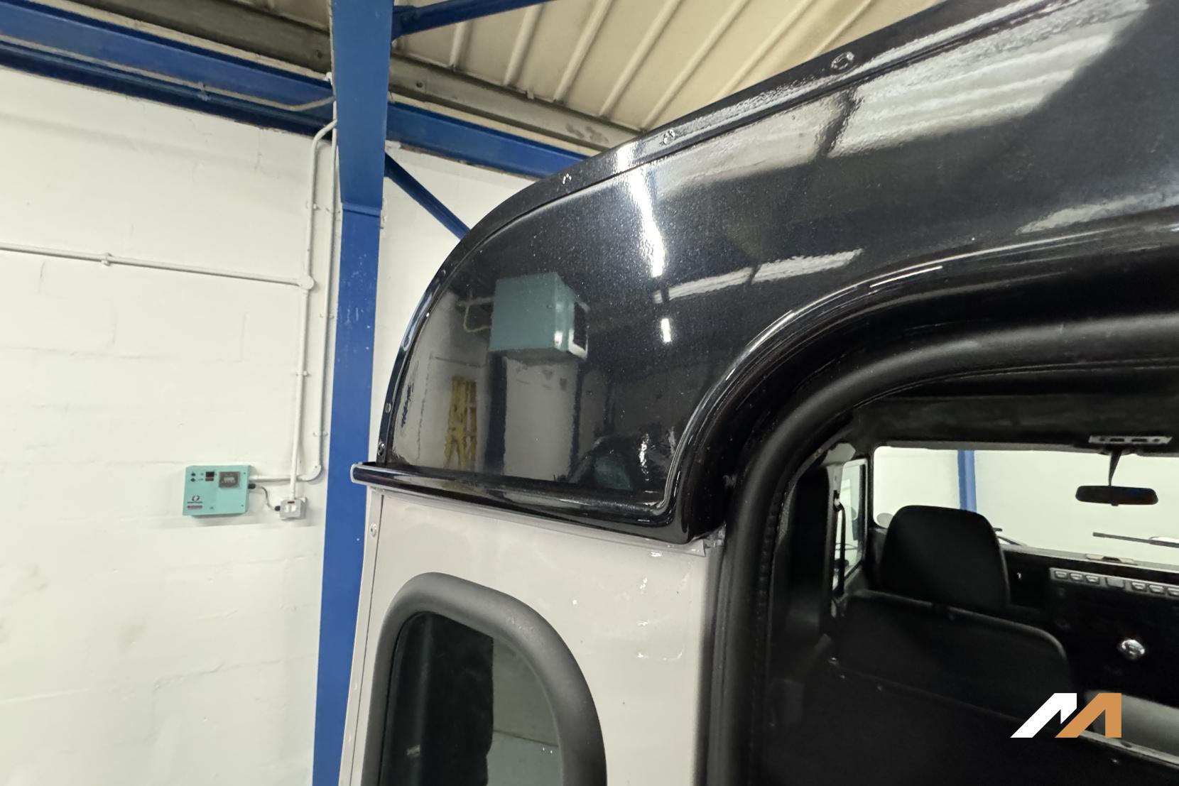 Land Rover Defender 90 2.5 TD5 County Hard Top SUV 3dr Diesel Manual SWB (282 g/km, 120 bhp)