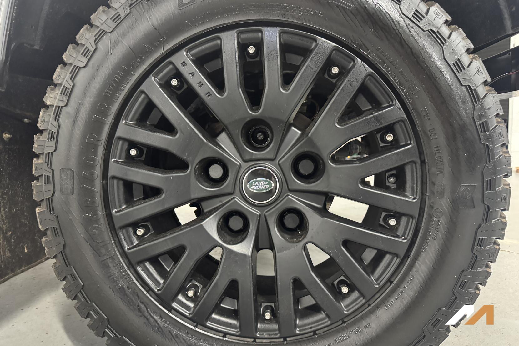 Land Rover Defender 90 2.5 TD5 County Hard Top SUV 3dr Diesel Manual SWB (282 g/km, 120 bhp)