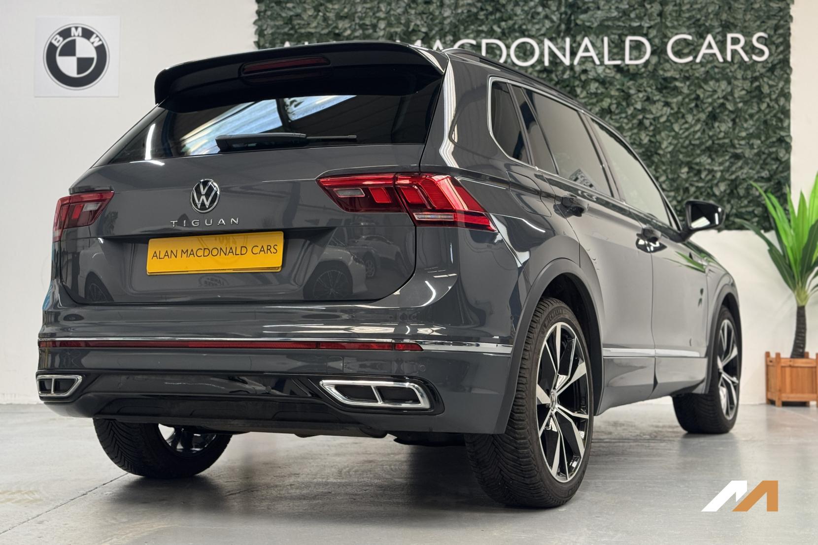 Volkswagen Tiguan 1.5 TSI R-Line SUV 5dr Petrol DSG Euro 6 (s/s) (150 ps)