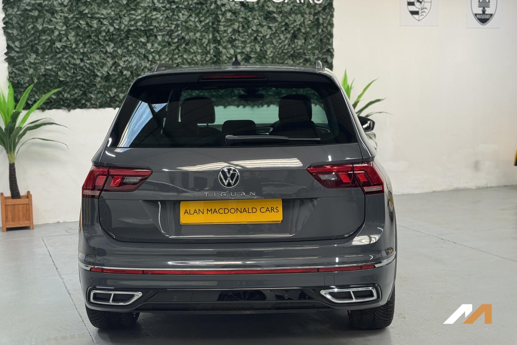 Volkswagen Tiguan 1.5 TSI R-Line SUV 5dr Petrol DSG Euro 6 (s/s) (150 ps)