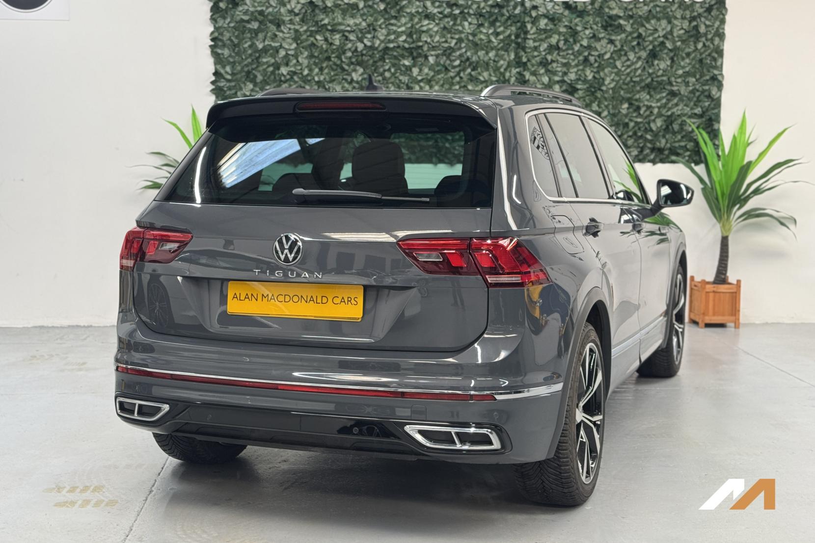 Volkswagen Tiguan 1.5 TSI R-Line SUV 5dr Petrol DSG Euro 6 (s/s) (150 ps)