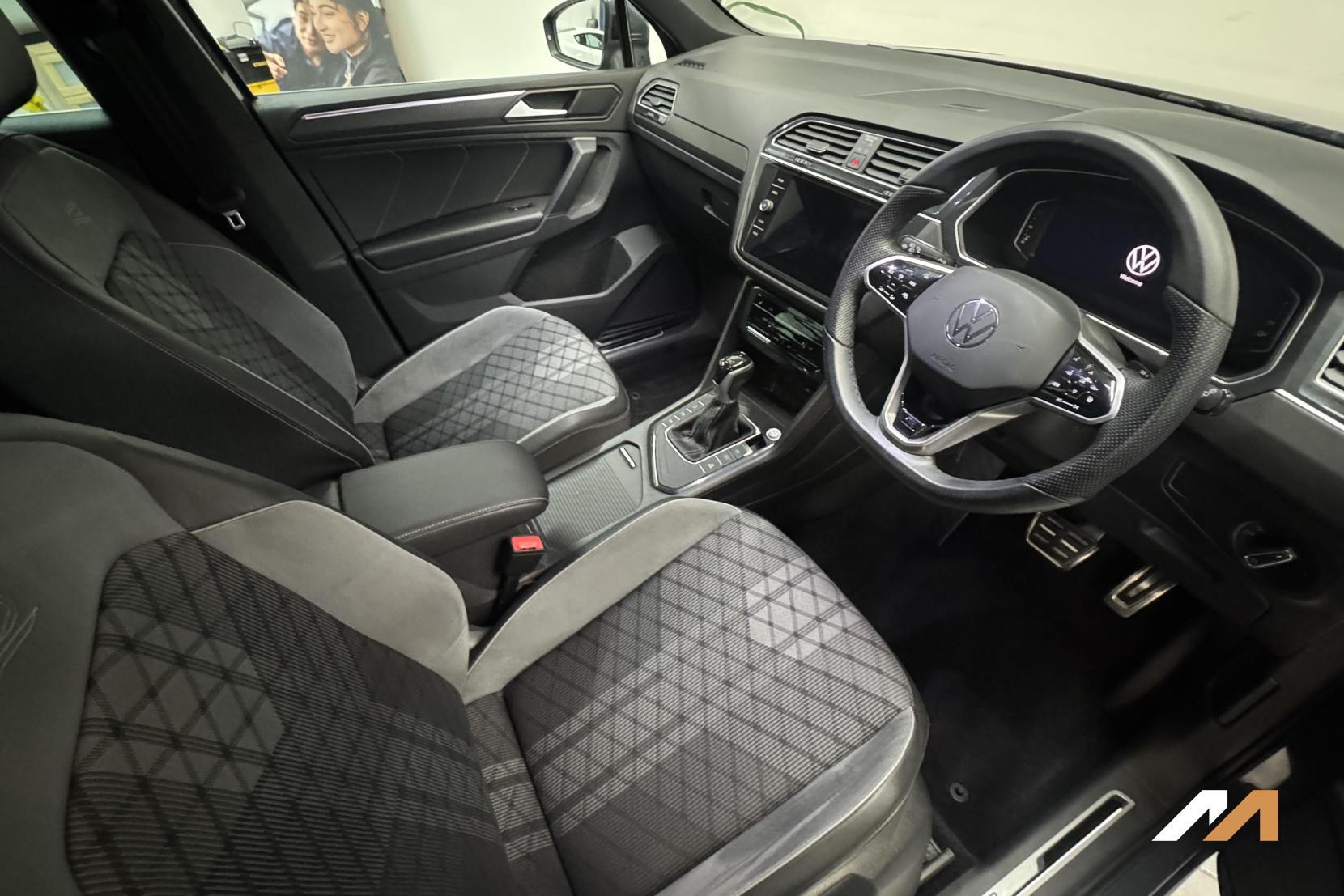 Volkswagen Tiguan 1.5 TSI R-Line SUV 5dr Petrol DSG Euro 6 (s/s) (150 ps)