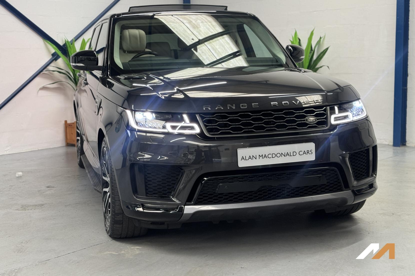 Land Rover Range Rover Sport 3.0 D300 MHEV HSE Silver SUV 5dr Diesel Auto 4WD Euro 6 (s/s) (300 ps)
