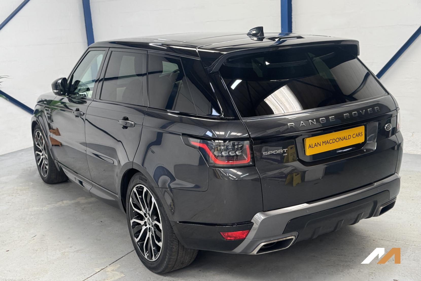 Land Rover Range Rover Sport 3.0 D300 MHEV HSE Silver SUV 5dr Diesel Auto 4WD Euro 6 (s/s) (300 ps)