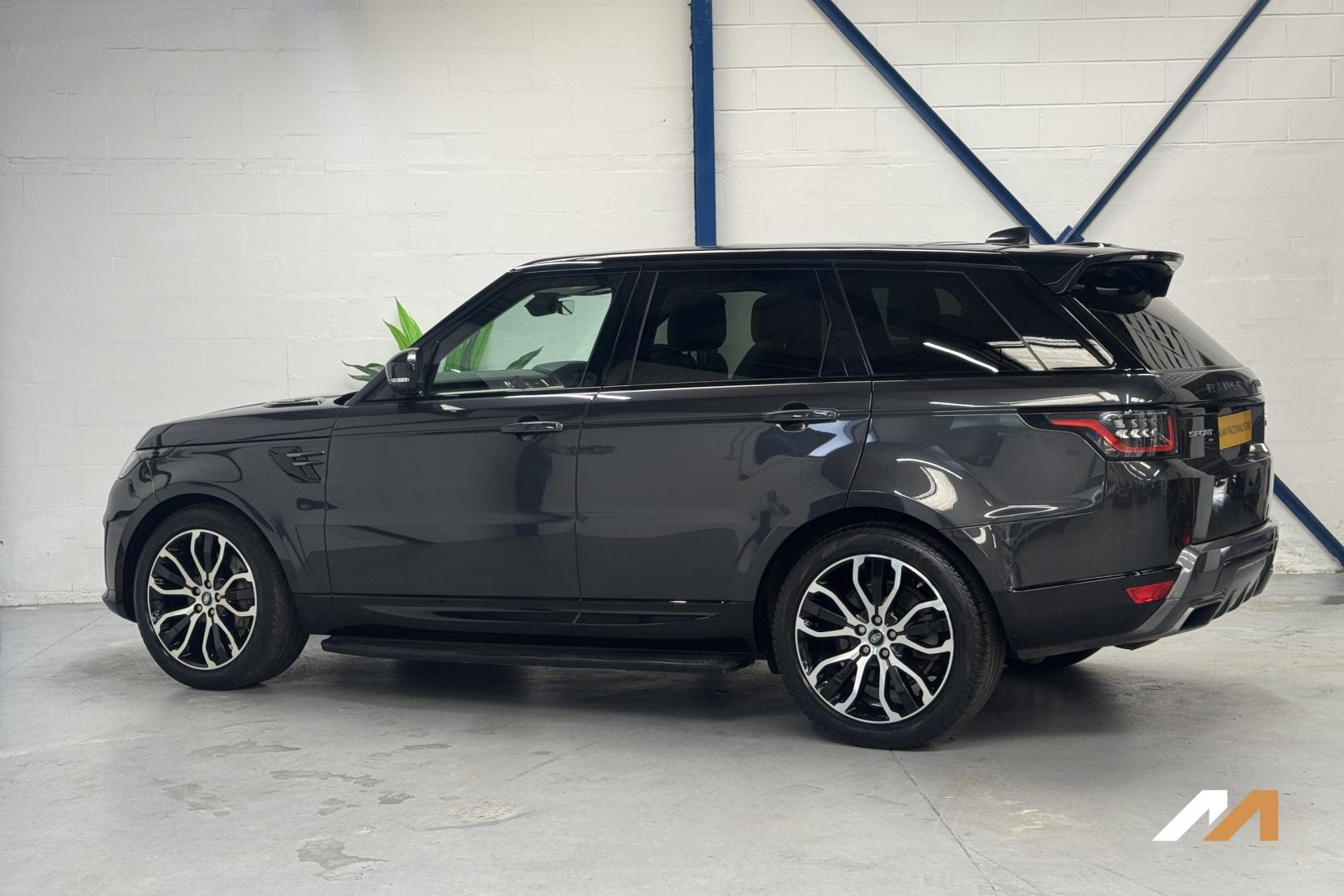 Land Rover Range Rover Sport 3.0 D300 MHEV HSE Silver SUV 5dr Diesel Auto 4WD Euro 6 (s/s) (300 ps)