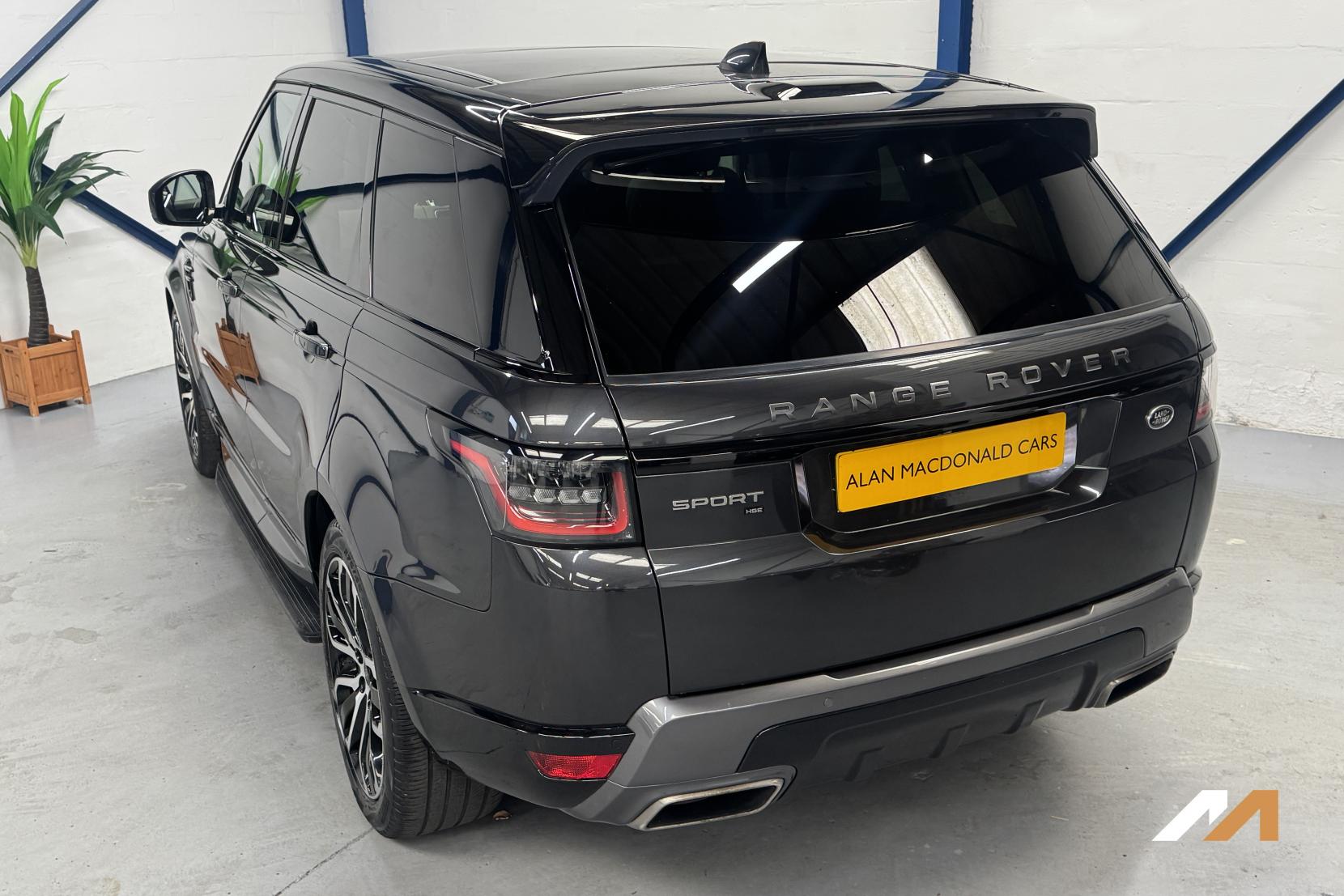 Land Rover Range Rover Sport 3.0 D300 MHEV HSE Silver SUV 5dr Diesel Auto 4WD Euro 6 (s/s) (300 ps)