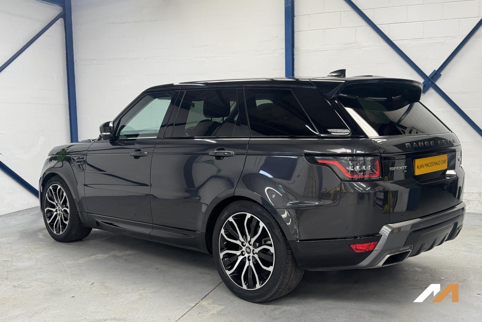 Land Rover Range Rover Sport 3.0 D300 MHEV HSE Silver SUV 5dr Diesel Auto 4WD Euro 6 (s/s) (300 ps)