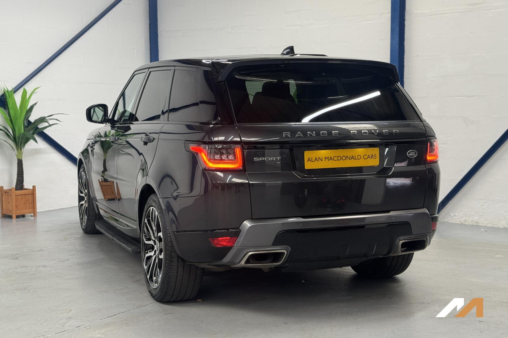 Land Rover Range Rover Sport 3.0 D300 MHEV HSE Silver SUV 5dr Diesel Auto 4WD Euro 6 (s/s) (300 ps)