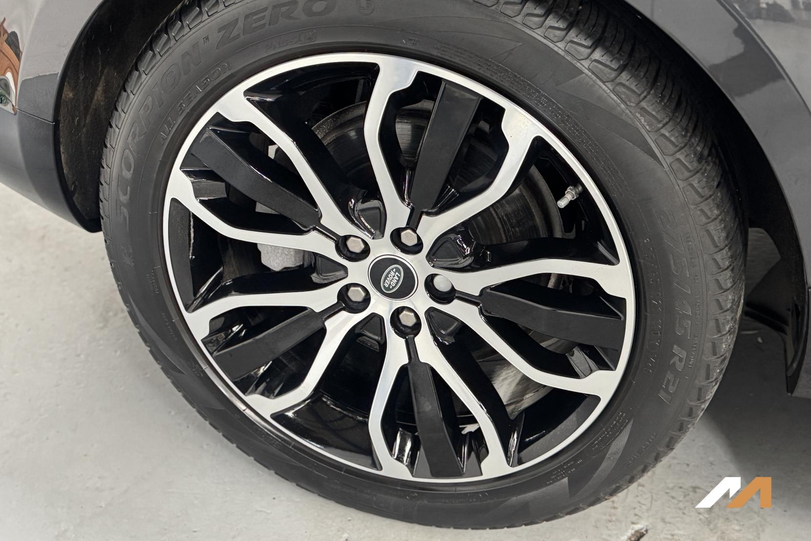 Land Rover Range Rover Sport 3.0 D300 MHEV HSE Silver SUV 5dr Diesel Auto 4WD Euro 6 (s/s) (300 ps)