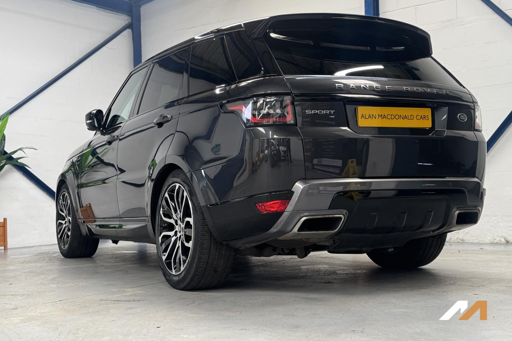 Land Rover Range Rover Sport 3.0 D300 MHEV HSE Silver SUV 5dr Diesel Auto 4WD Euro 6 (s/s) (300 ps)