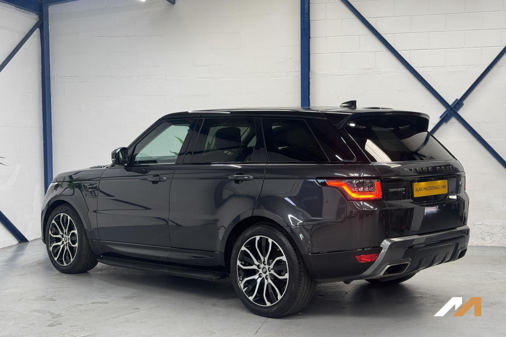 Land Rover Range Rover Sport 3.0 D300 MHEV HSE Silver SUV 5dr Diesel Auto 4WD Euro 6 (s/s) (300 ps)