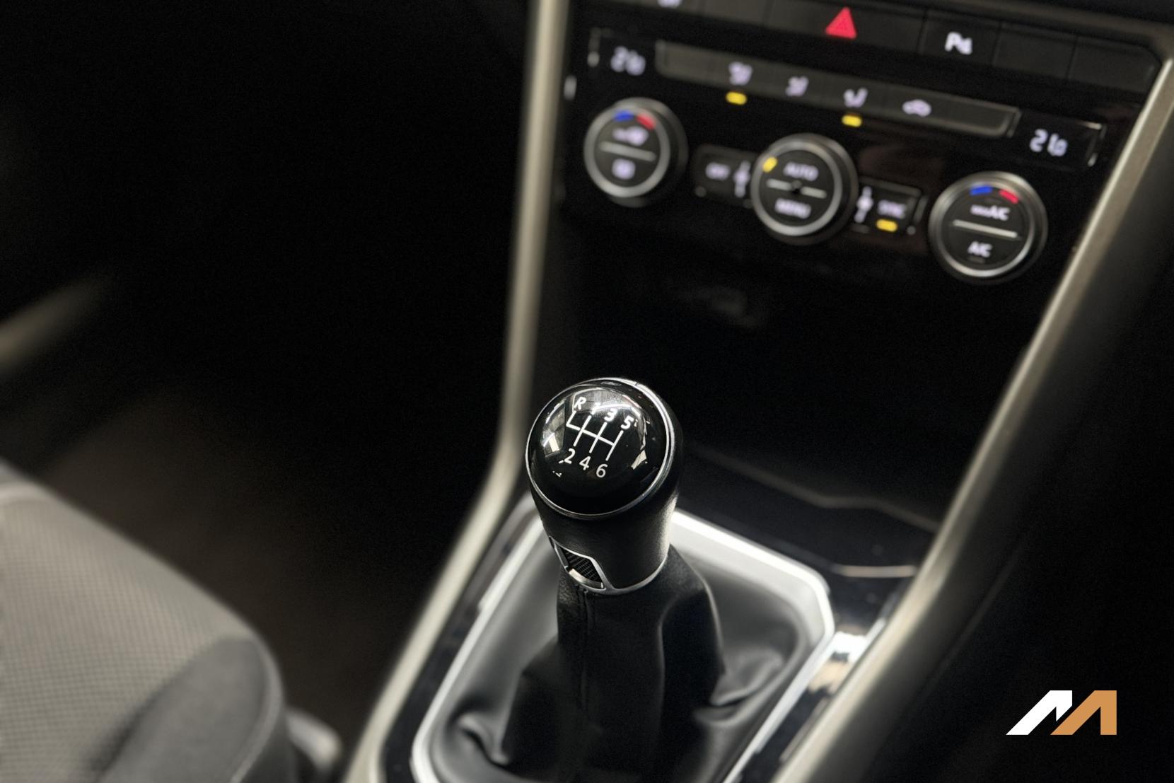 Volkswagen T-Roc 1.0 TSI SE SUV 5dr Petrol Manual Euro 6 (s/s) (110 ps)