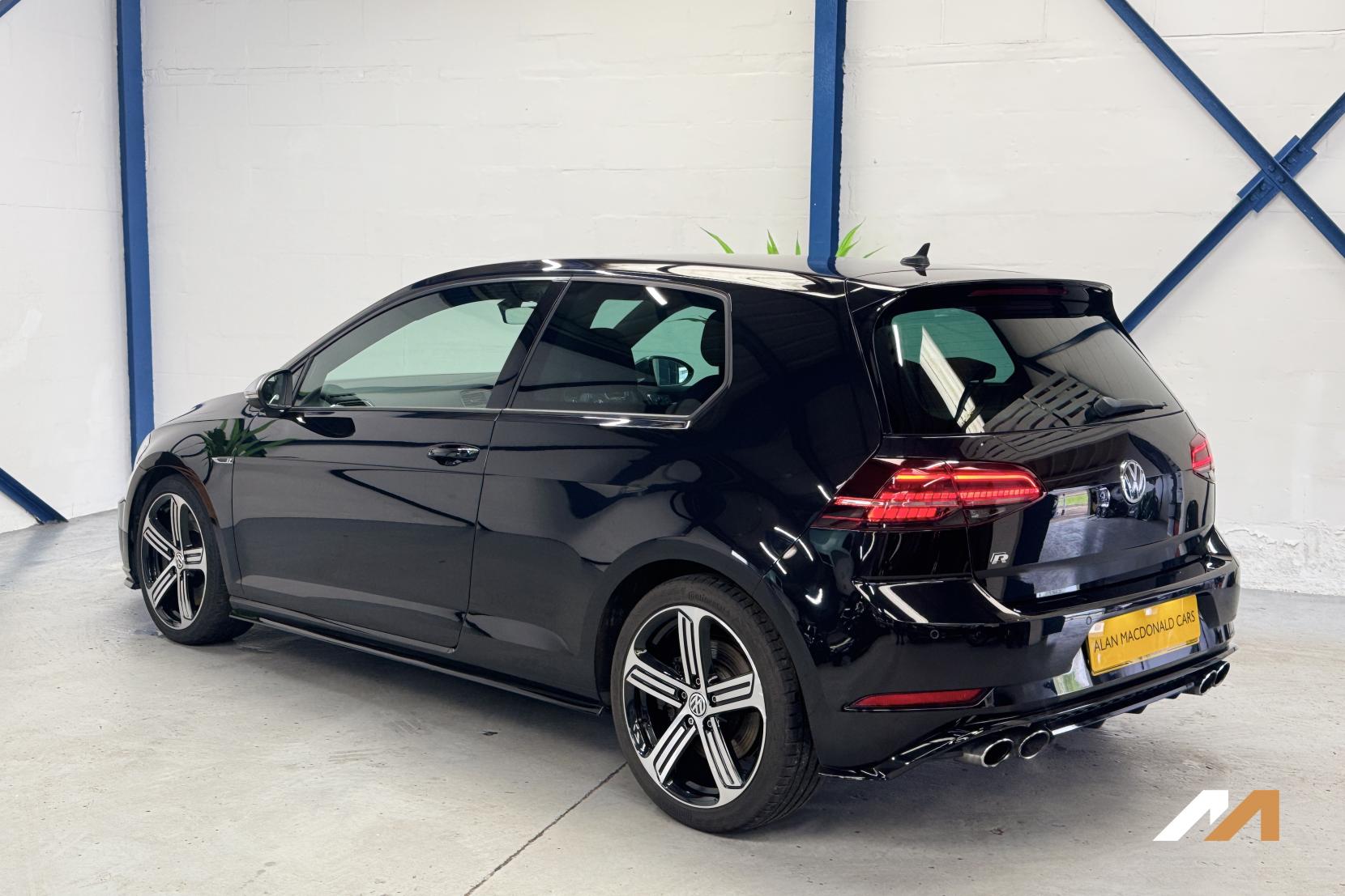 Volkswagen Golf 2.0 TSI BlueMotion Tech R Hatchback 3dr Petrol DSG 4Motion Euro 6 (s/s) (310 ps)