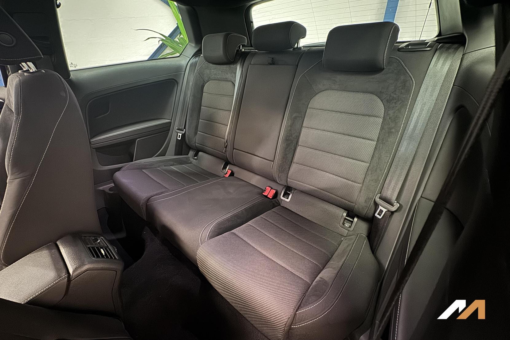 Volkswagen Golf 2.0 TSI BlueMotion Tech R Hatchback 3dr Petrol DSG 4Motion Euro 6 (s/s) (310 ps)