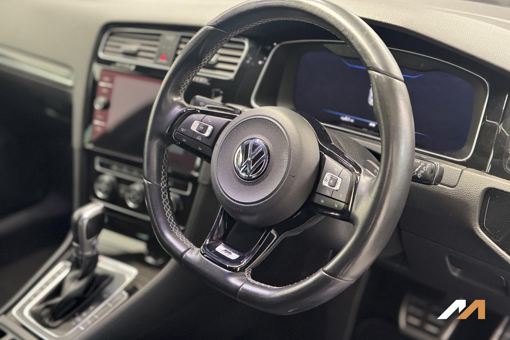 Volkswagen Golf 2.0 TSI BlueMotion Tech R Hatchback 3dr Petrol DSG 4Motion Euro 6 (s/s) (310 ps)