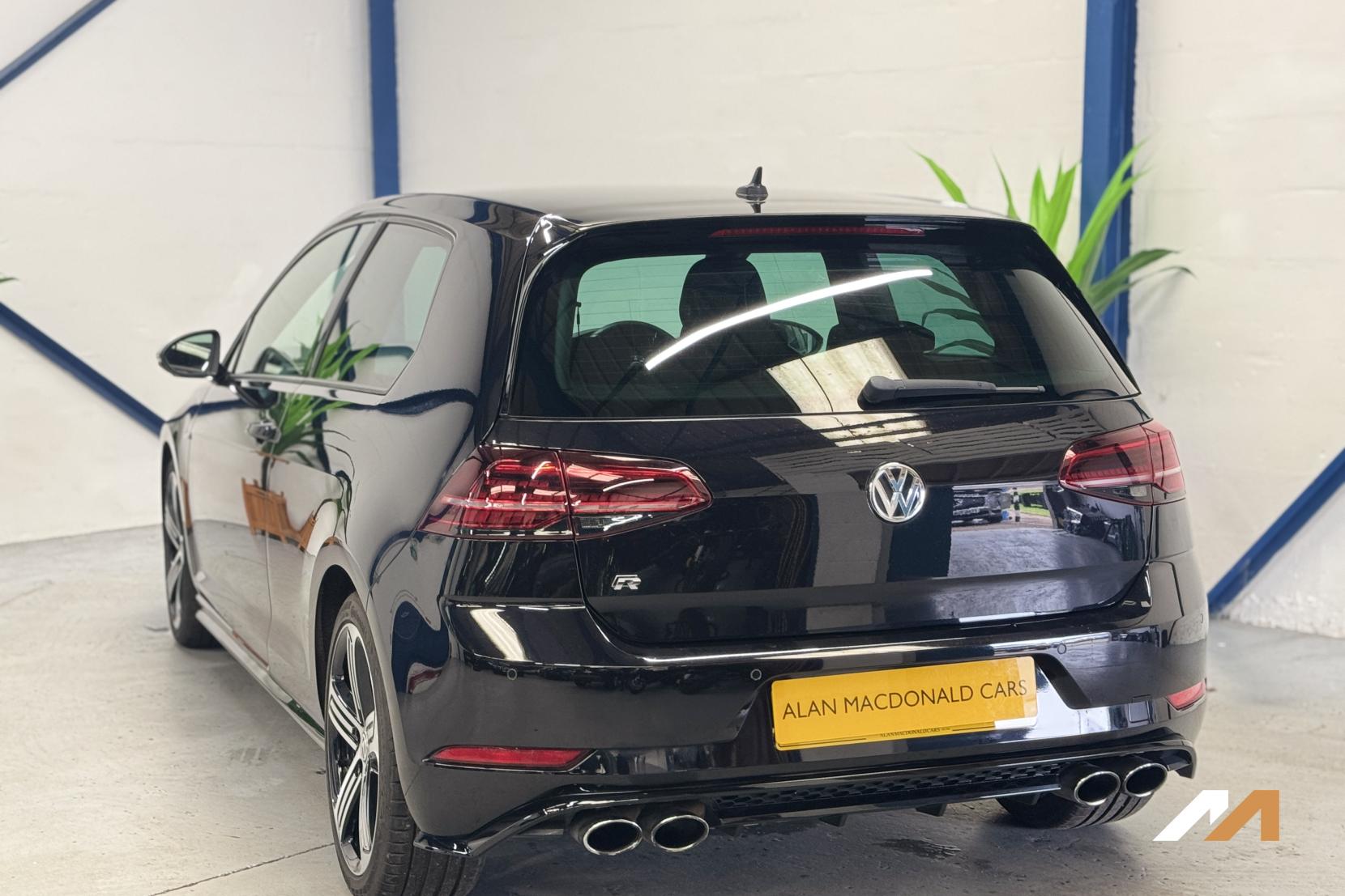 Volkswagen Golf 2.0 TSI BlueMotion Tech R Hatchback 3dr Petrol DSG 4Motion Euro 6 (s/s) (310 ps)