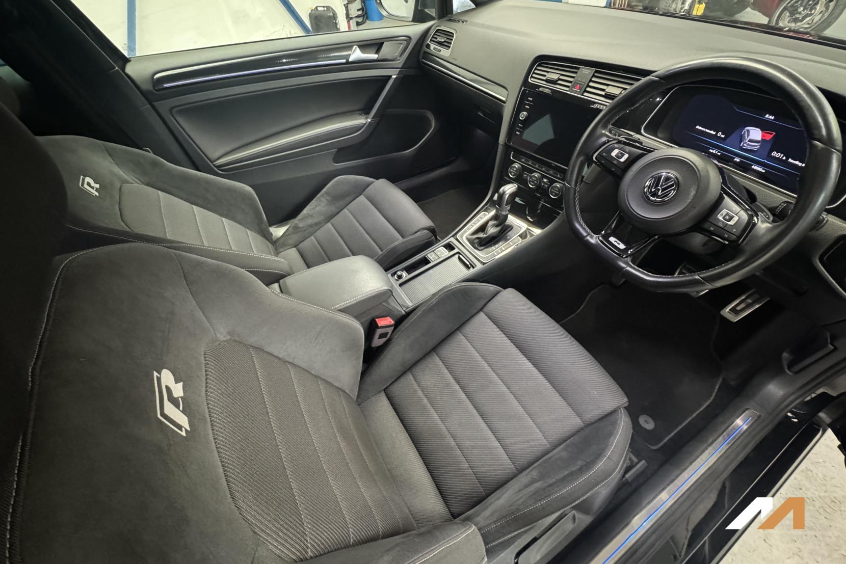 Volkswagen Golf 2.0 TSI BlueMotion Tech R Hatchback 3dr Petrol DSG 4Motion Euro 6 (s/s) (310 ps)