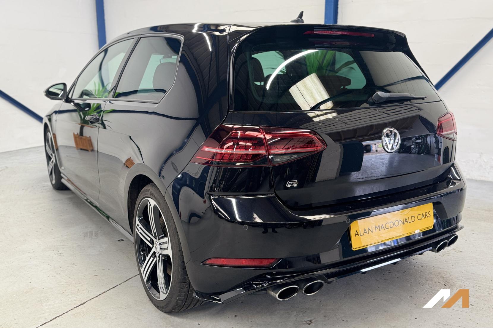 Volkswagen Golf 2.0 TSI BlueMotion Tech R Hatchback 3dr Petrol DSG 4Motion Euro 6 (s/s) (310 ps)